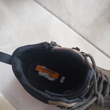 Kullanılmış Bot Yeni Ürün Gibi Gönderildi Ve Orijinal Kutu Yok