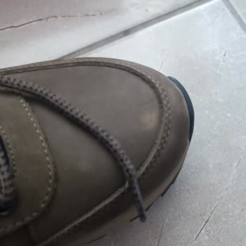 Kullanılmış Bot Yeni Ürün Gibi Gönderildi Ve Orijinal Kutu Yok