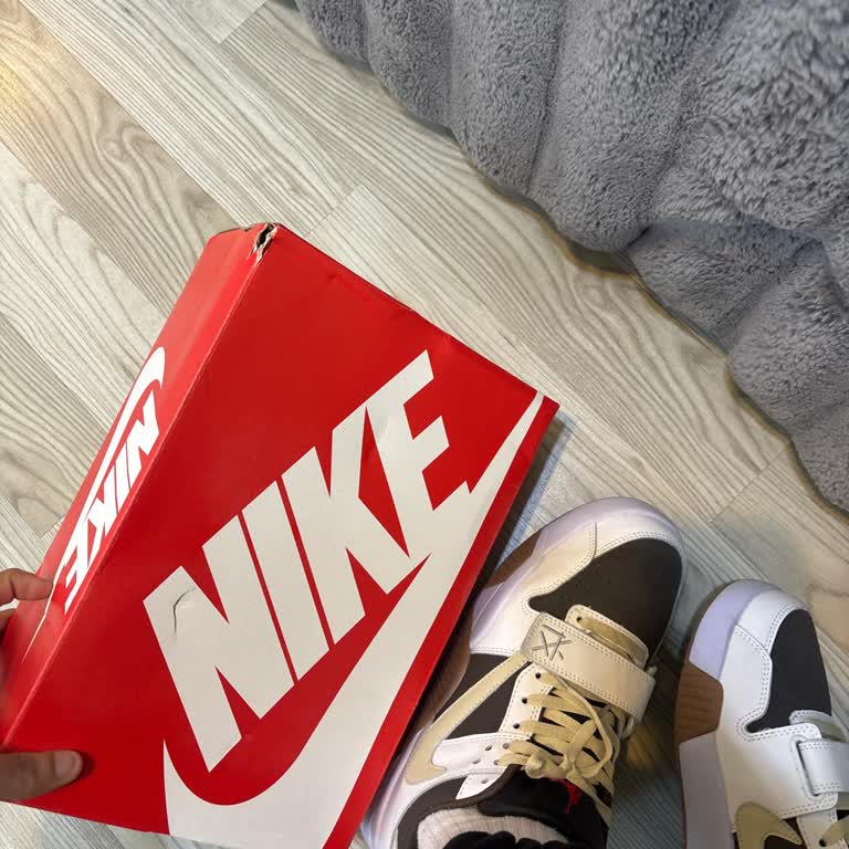 Stok Yok Deyip Model Değiştirmeye Zorlayan Ve Eksik Gönderim Yapan Firmaya Şikayet