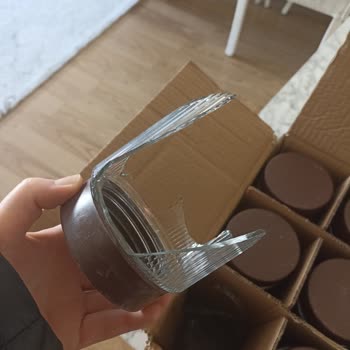 Kırık Kavanoz İçin Ücret İadesi Talebi