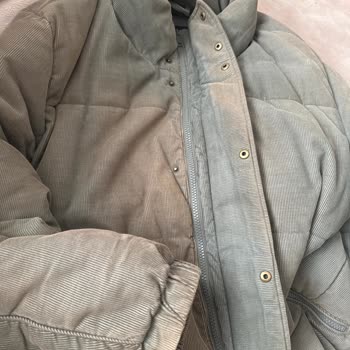 Ayıplı Ürün Mavi Montun Rengi Kısa Sürede Turuncuya Döndü