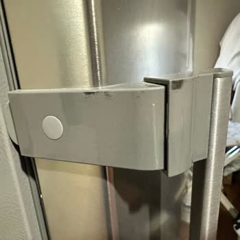 Hasarlı Dondurucu Teslim Edildi, Firma Tüketici Hatası İddiası