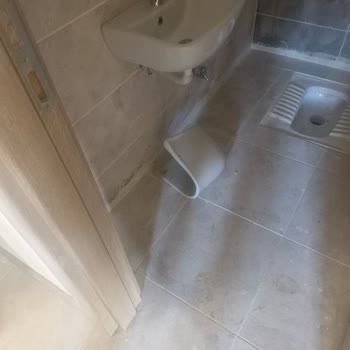 Tamamlanmamış İşçilik Ve Kalitesiz Yapı Nedeniyle Ral Yapı’ya Şikayet