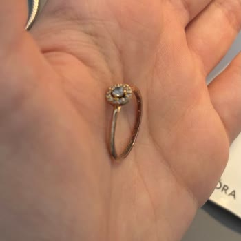 Pandora Yüzük Kısa Sürede Kararıp Yeşil İz Bıraktı, Güvenim Sarsıldı