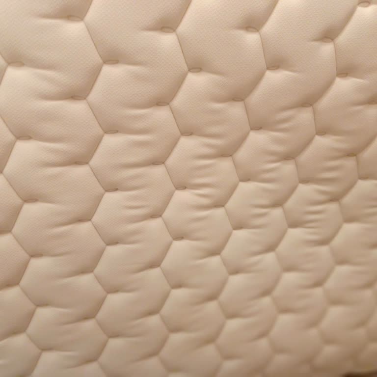 Lova Yatağında Sürekli Çökme Yeni Model Değişimi İstiyorum