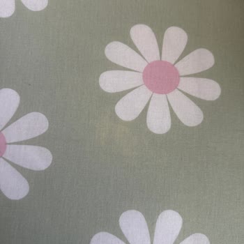 İlk Yıkamada Renk Açılması Nedeniyle Nevresim Takımına Ücret İadesi Talebi