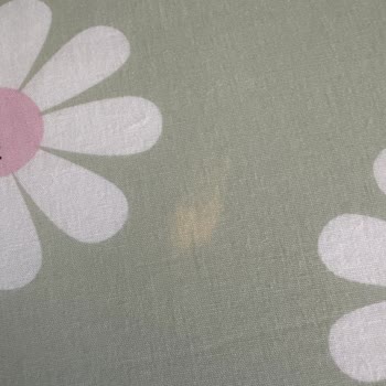 İlk Yıkamada Renk Açılması Nedeniyle Nevresim Takımına Ücret İadesi Talebi