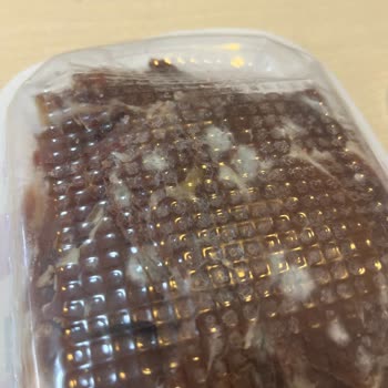 Açılmamış Dana Pastırması Küflenmiş Çıktı Ve İade Talebi