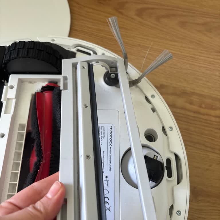 Roborock Robot Süpürge Kırılan Dönme Başlığı Ve Müşteri Hizmetleri Şikayeti