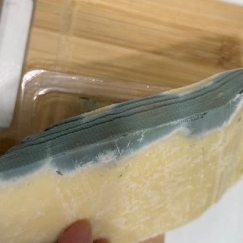 Pınar Et Ve Süt Paket İçinde Küflenmiş Olması