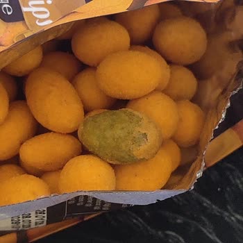 Turuncu Olması Gereken Çerezya Ürününün Rengi Bozuk