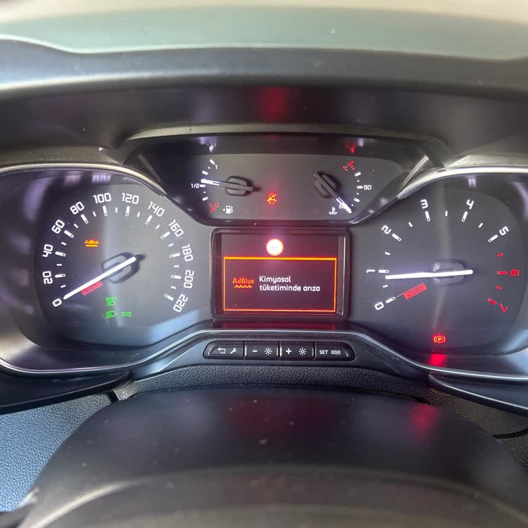 AdBlue Arıza Lambası Gecikmeli Randevu Ve Saygısız Servis Tutumu