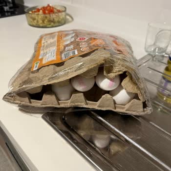 Migros Sanal Market’te Kırık Yumurta Ve Çürük Yeşillikler İçin Ücret İadesi Talebi