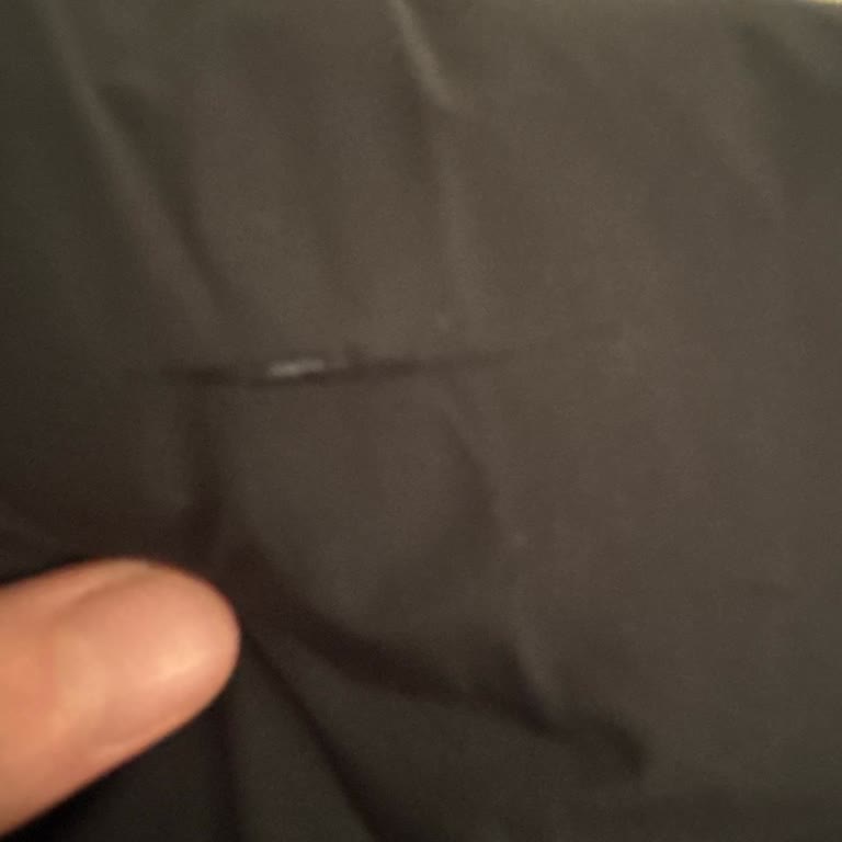 Oysho Long Puffer Coat Sleeve Tear - Refund Denied