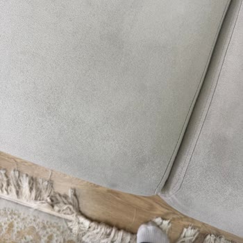 Gri Leke Sorunu Ve Garanti Dışı Ücretli Kaplama Teklifi Karşısında Ücretsiz Kumaş Değişimi Talebi