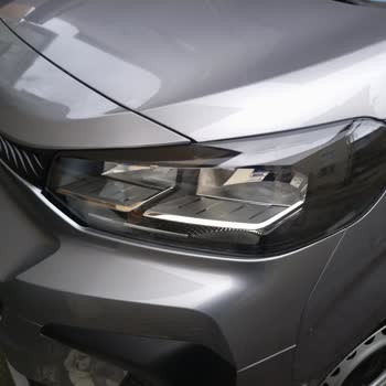 Sıfır Araç Farlarının Su Alması İçin Garanti Değişimi Talebi