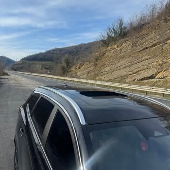 Chery Tiggo 8 Pro Max Sunroof Exploded While Driving