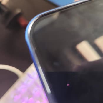 Yeni Alınan İPhone'da Çizik Ve Mağazadan İade Reddi