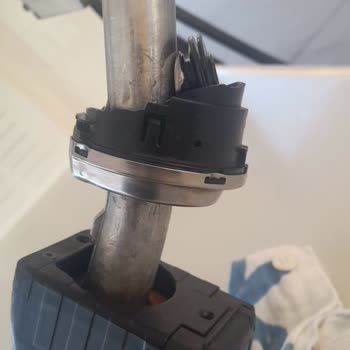 Shell İstasyonunda Mazot Doldurulurken Aracım Kırıldı, Tazmin İstiyorum