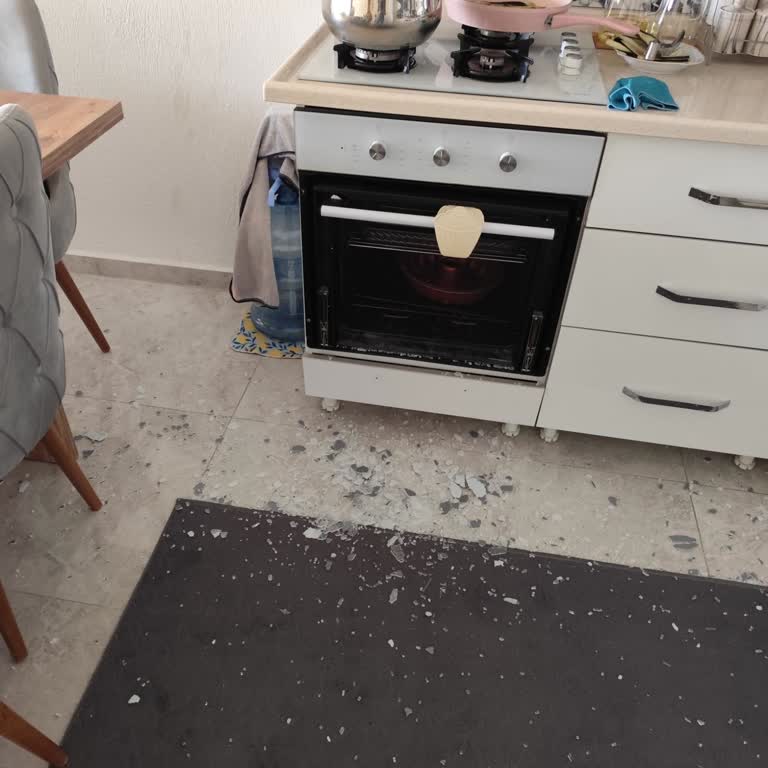 Kumtel Ankastre Fırın Cam Patlaması Ve Müşteri Hizmetlerine Ulaşılamama