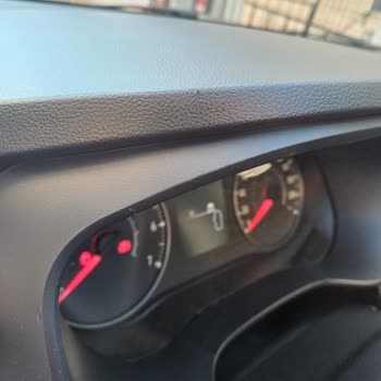 Yeni Arabamda Deformeler, Anahtar Çizikleri Ve Bayi Çözüm İhmali