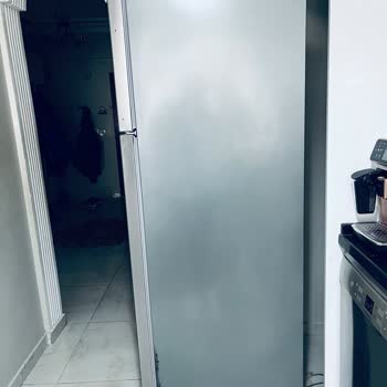 Yeni Buzdolabımda Çürüme Ve Boya Lekeleri, Çözüm Sunulmadı