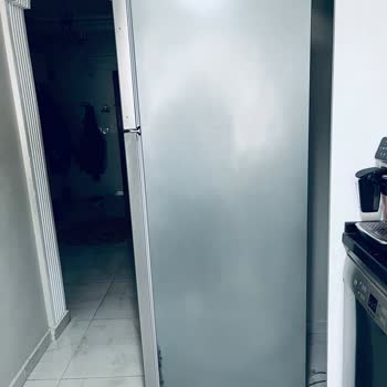 Yeni Buzdolabımda Çürüme Ve Boya Lekeleri, Çözüm Sunulmadı