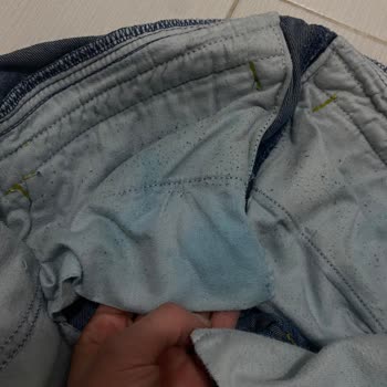 Colour Catcher Renk Koruması Yetersizliği Ve Giysi Boyanması