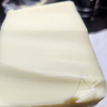 Teksüt Kaşar Peynirinde Yabancı Maddeler Ve Hijyen İhlali Şikayeti