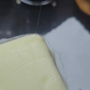 Teksüt Kaşar Peynirinde Yabancı Maddeler Ve Hijyen İhlali Şikayeti