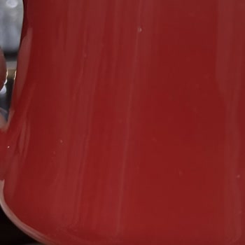 Acar Home’dan Gelen Kusurlu Fincan Takımı Ve Yetersiz Çözüm