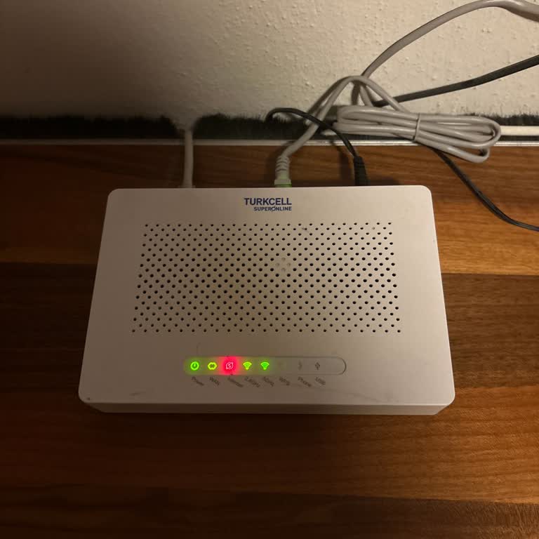 İzmir Karşıyaka’da Sürekli İnternet Kesintileri Ve Bilgi Eksikliği