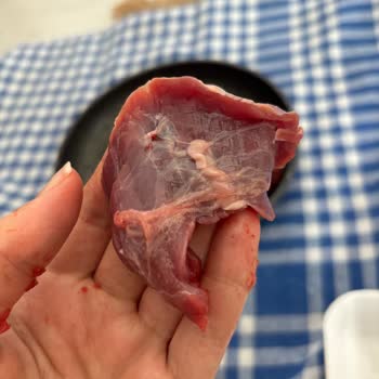 Migros Hemen Uygulamasından Bozuk Dana Kuşbaşı Gulaş Eti İçin İade Talebi