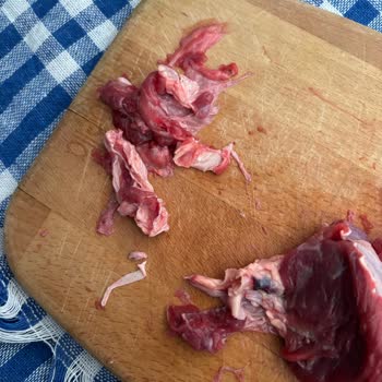 Migros Hemen Uygulamasından Bozuk Dana Kuşbaşı Gulaş Eti İçin İade Talebi