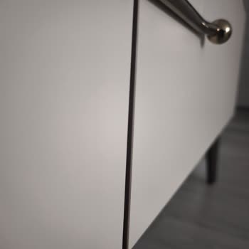 Ayıplı TV Ünitesi, Geç Saat Teslimatı Ve Montaj Hatalarıyla 15 Günlük Cevapsızlık