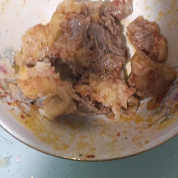 Full Gross Market Ovacık Şubesinde Et İçinde Cam Parçası, Çocuk Tehlikede