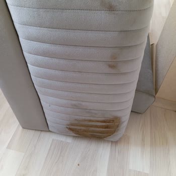 Atılım Nakliyat Ekstra Ücret Şartı Ve Zarar Görmüş Mobilyalar İçin Tazminat İsteği