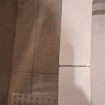 Seramiksan Klozet Kapağının Kendi Kendine Kırılması Ve Değişim Talebi