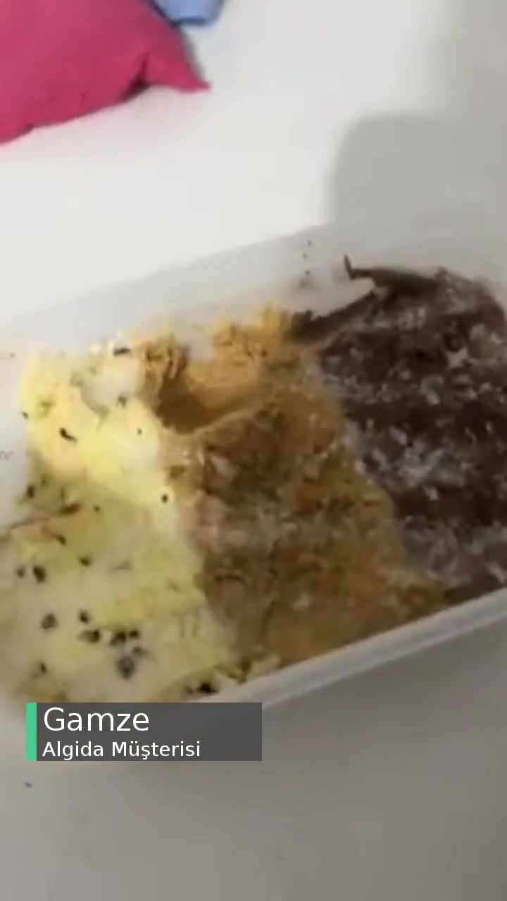 Algida Eriyip Donduğu İçin Bozulmuş videonun kapak resmi