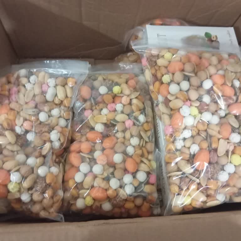 Emirhan Kuruyemiş | Bolu Ürünlerin Büyük Kısmı Bayat Çıktı