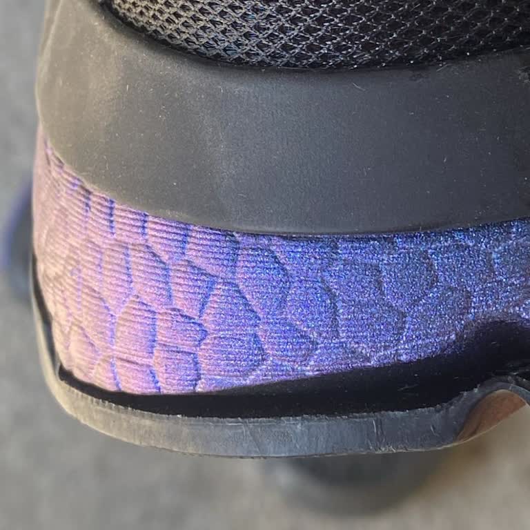 Yanlış Model Ve Yırtık Tabanlı Ayakkabı İçin Tam İade Talebi