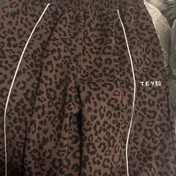 Defolu Leopar Eşofman Altı, Faturasız Gönderim Ve Engellenen İletişim Nedeniyle İade Talebi