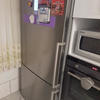 Soğutma Çalışıyor Ama Gıdalar Gün İçinde Bozuluyor: Siemens Buzdolabı Şikayeti