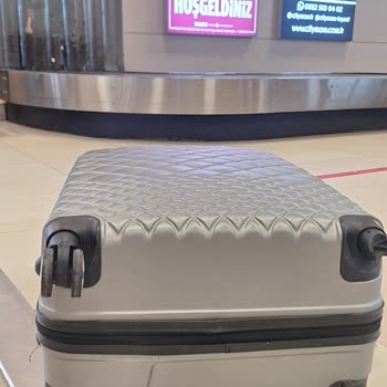 İstanbul-Adıyaman Uçuşunda Kırık Bavul Ve Tutanak Tutulmaması