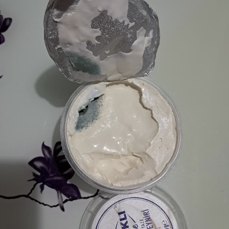 Küflü Ricotta Peynirinde Fiş Olmadan İade Reddi