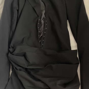 Geciken Teslimat, Kalitesiz Ve Kötü Kokulu Ürün Şikayeti