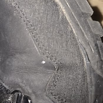 Lumberjack Botun Çatlaması Ve Ücret İadesi Talebi