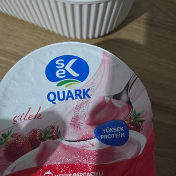 Küflü Yoğurt Üründe Hijyen Ve Gıda Güvenliği Endişesi