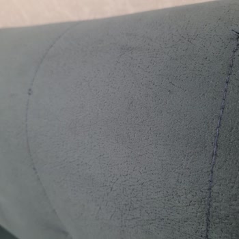 Bellona Koltuklarında Kalitesiz İşçilik Ve Renk Uyumsuzluğu Nedeniyle Tam Yenileme Talebi