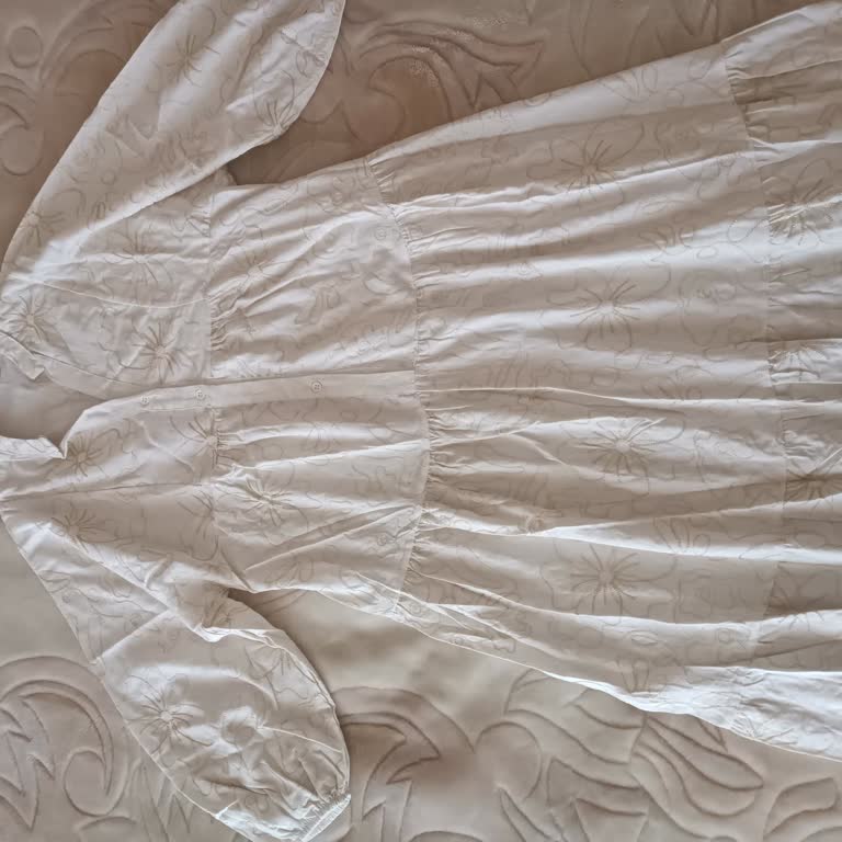 Mihrace Giyim'de Kısa Kol, Kötü Dikiş Ve Saygısız Müşteri Hizmeti